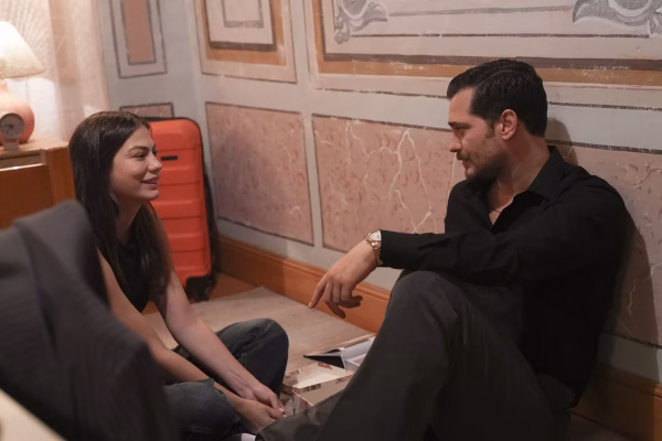 Eşref Rüya 15.Bölüm Eşref Nisan