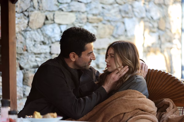 Abi 13. Bölüm Özeti