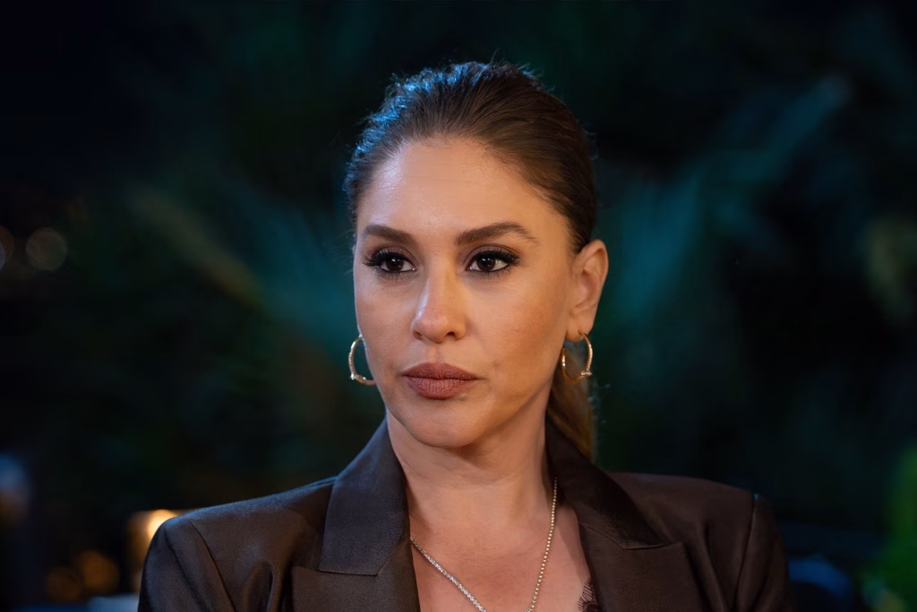 Kızılcık Şerbeti Sezon Finali Özeti: Veda Yemeğinde Büyük Kavga! Nilay Dehşet Sırrı Çözdü! Kızılcık Şerbeti Sezon Finali